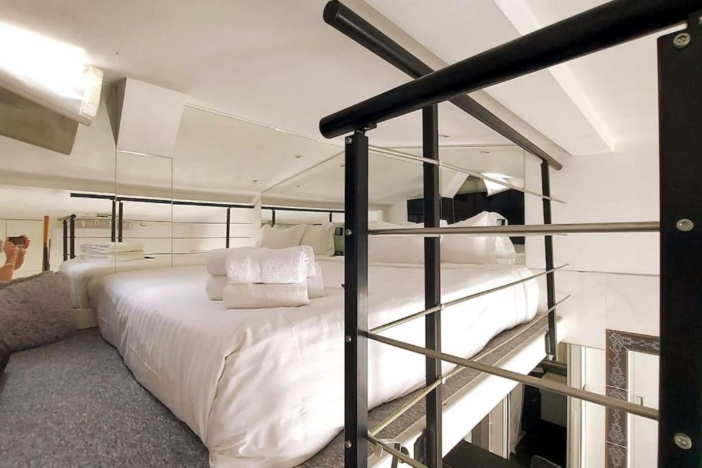 Apartmán Duplex Notre-Dame De Paříž Exteriér fotografie